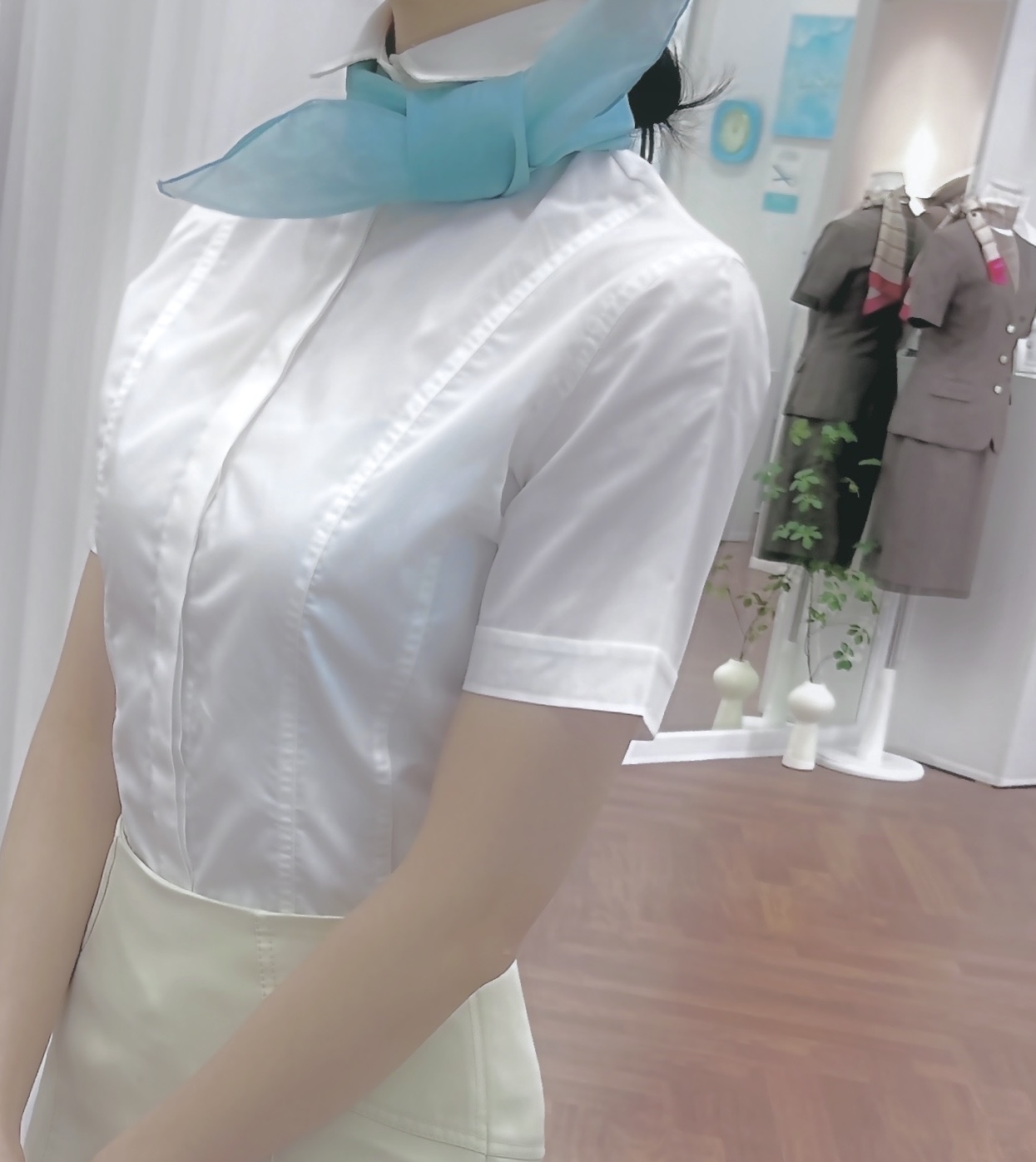 1948377584_WZefSwrT_c1564136e466376f76edac86480d1bdd8db58d16.jpeg 이미지크게보기